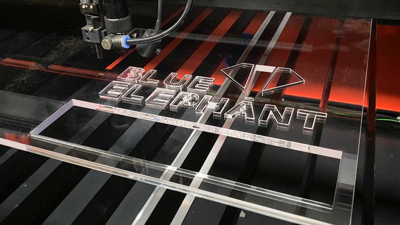 laser cut acrylic How to Use An Acrylic Cutting Machine to Cut Acrylic 2