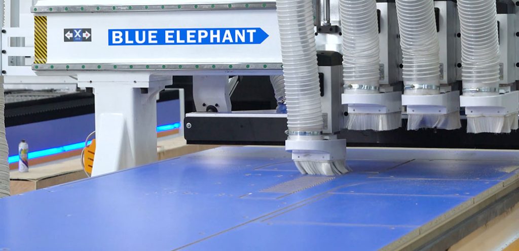 Steps to Build A Cabinet With A Cabinet Production Line 3 Steps to Build A Cabinet With A Cabinet Production Line 3