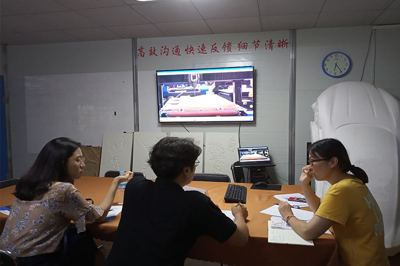 Welcome Korean customers to visit our factory 2