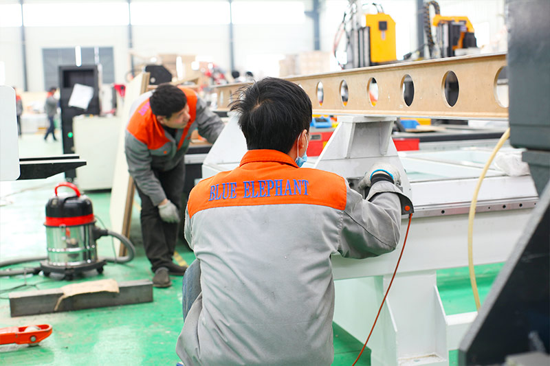 Do you know how to properly install a CNC router? 1 Do you know how to properly install a CNC router? 1