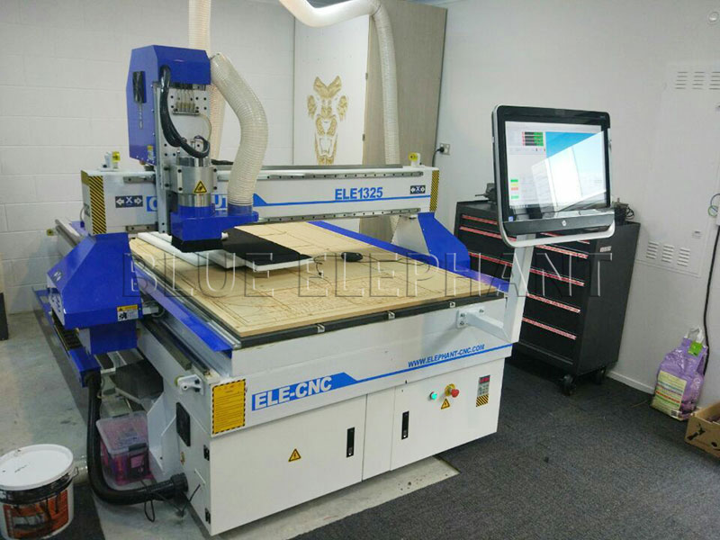 New Zealand Customer Creative Modification of Our CNC Router 2 New Zealand Customer Creative Modification of Our CNC Router 2