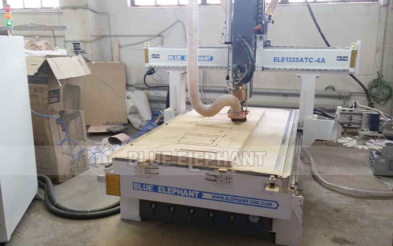 After-Sales Service in Ukraine, 4*8 ft ATC CNC Machine 3 After-Sales Service in Ukraine, 4*8 ft ATC CNC Machine 3