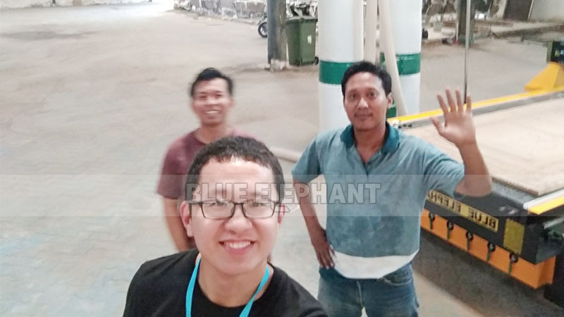 Technical Supports in Indonesia, 1530 ATC Wood Carving Machine with Linear Magazine 5 Technical Supports in Indonesia, 1530 ATC Wood Carving Machine with Linear Magazine 5