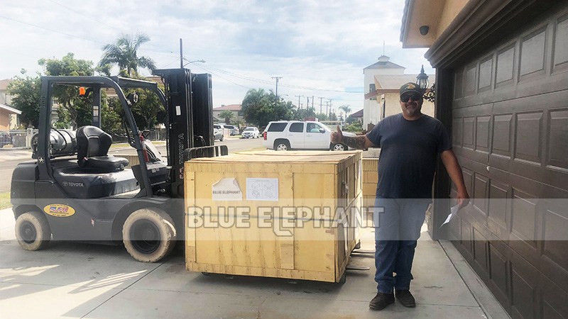 American Customer’s Sampling for Laser CNC Machine 1