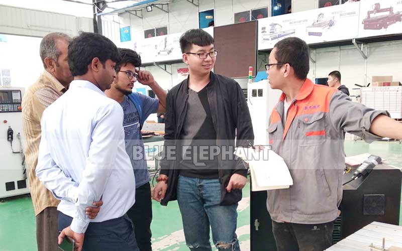 Indian Customer Visits Blue Elephant for 1325 CNC Wood Carving Engraver Machine 1 Indian Customer Visits Blue Elephant for 1325 CNC Wood Carving Engraver Machine 1