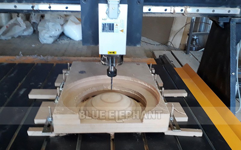 Russian Customer’s Feedback —1212 Desktop 3 Axis CNC Wood Carving Machine 3