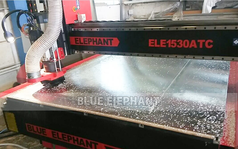 Online Training for Slovenian Customer, 1530 3 Axis Linear ATC Woodworking Machinery 3