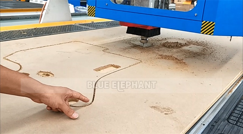 Italian Customer to Test Linear ATC CNC Machine and Receive Training 3