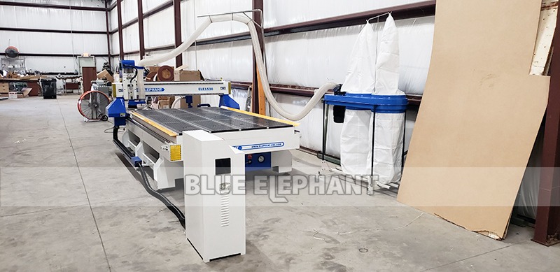 Multi-functional 1530 Woodworking Engraving Machine Shipped to the United States 9 Multi-functional 1530 Woodworking Engraving Machine Shipped to the United States 9