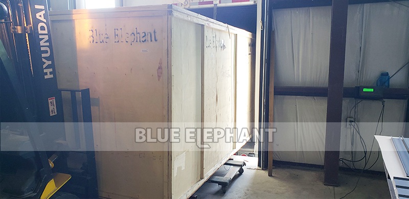 Multi-functional 1530 Woodworking Engraving Machine Shipped to the United States 4 Multi-functional 1530 Woodworking Engraving Machine Shipped to the United States 4