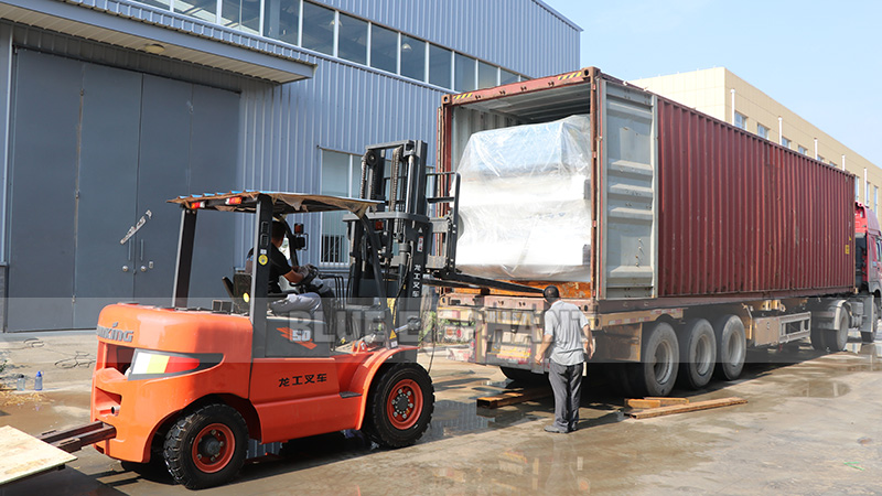 Packaging and Delivery of CNC Router Machines 2 Packaging and Delivery of CNC Router Machines 2