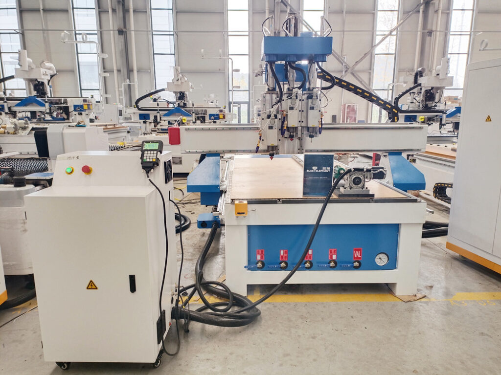 1325-3S CNC Wood Cutting Machine will be Sent to India 1 1325-3S CNC Wood Cutting Machine will be Sent to India 1