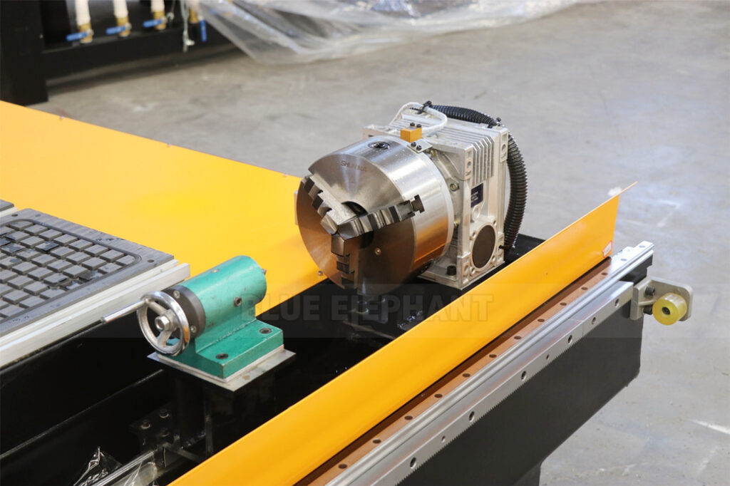 Best Sell 1325 4×8 CNC Router with Rotary Device will be Sent to Romania 2 Best Sell 1325 4×8 CNC Router with Rotary Device will be Sent to Romania 2