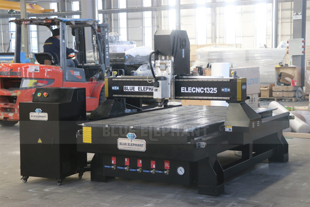 Hot Sale 1325 4×8 Wood CNC Machine will be Sent to Canada 1 Hot Sale 1325 4×8 Wood CNC Machine will be Sent to Canada 1