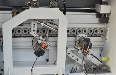 New Product: E70JDSC Side Hole Drilling and Edge Banding Machine for Sale 6 New Product: E70JDSC Side Hole Drilling and Edge Banding Machine for Sale 7