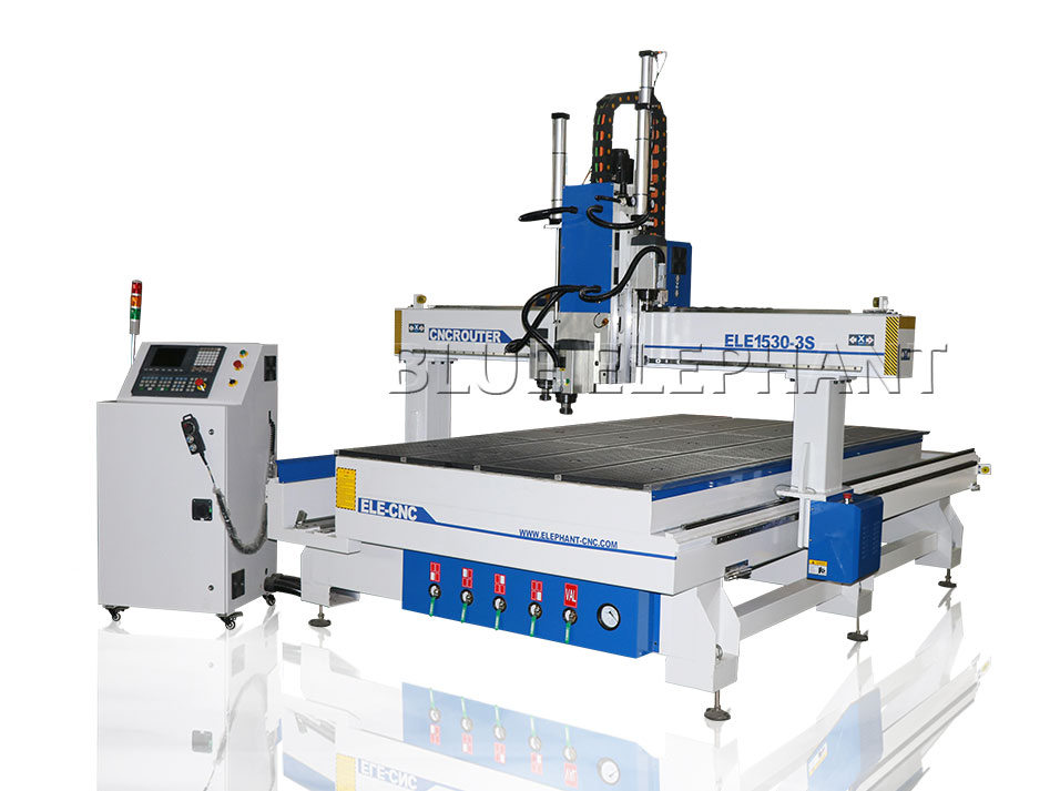Japanese Customers Visited the Factory and Operateed the 1530 ATC CNC Router 5 Japanese Customers Visited the Factory and Operateed the 1530 ATC CNC Router 5
