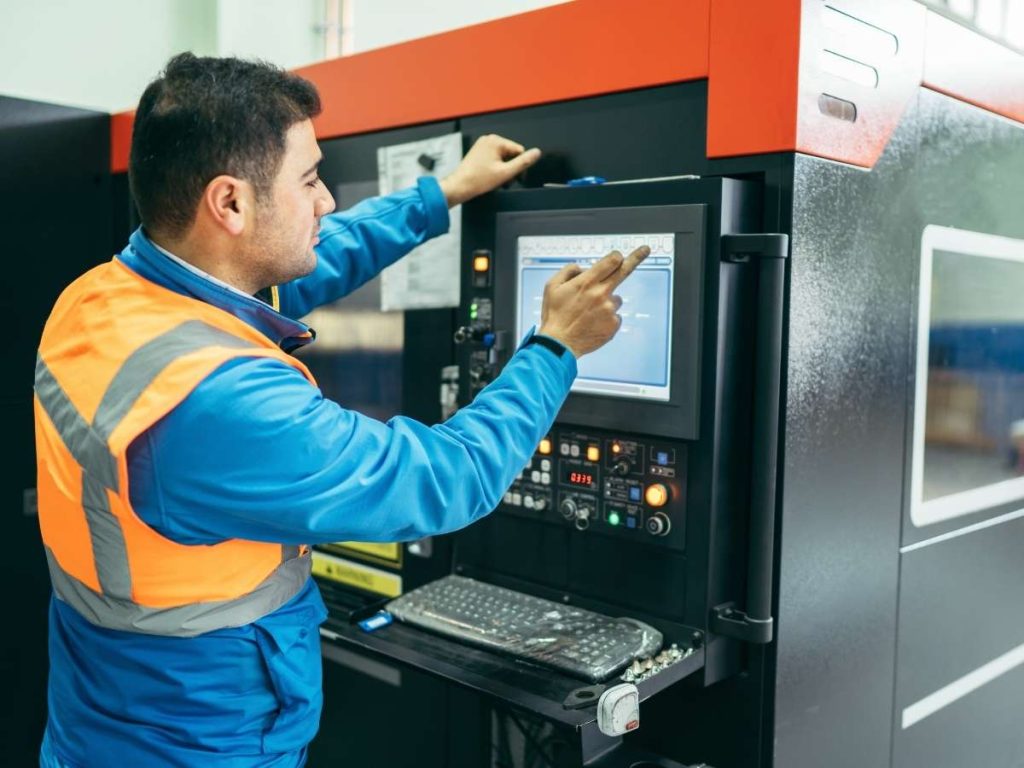 CNC Machine Structure: Key Components Explained 3 CNC Machine Structure: Key Components Explained 3
