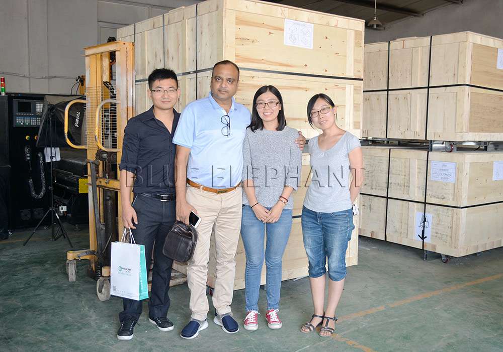 Customer from India visited the factory