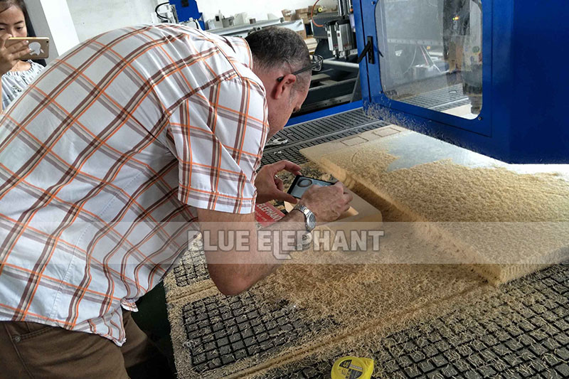 7 Purchasing Tips for ATC CNC Router