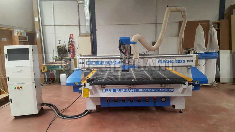 Spanish Customer Sent us Feedback about Our 2030 CNC Machine (5)
