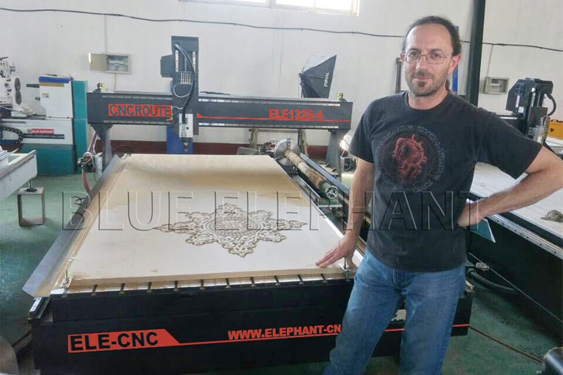 Client from the Mediterranean Region Studied Cnc Router in the Factory