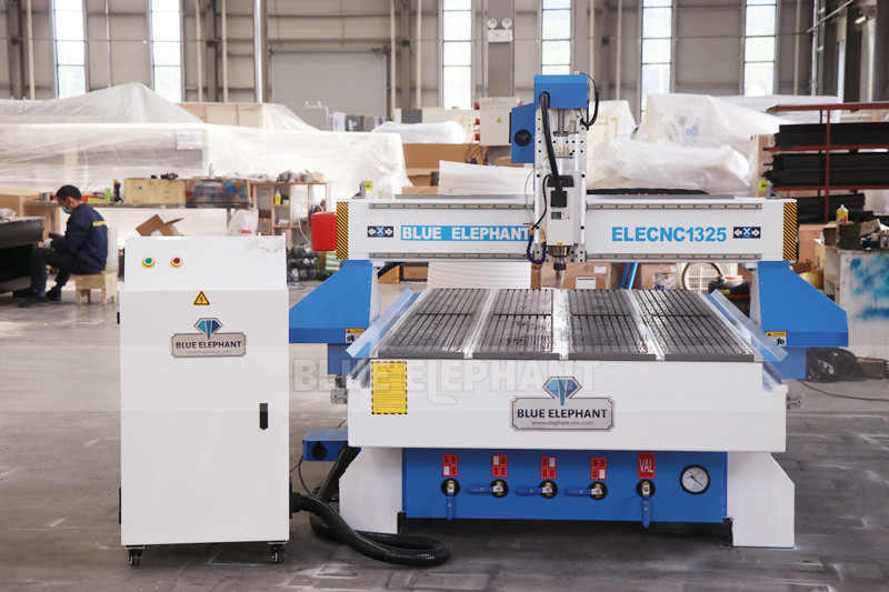 Entry Level 1325 CNC Cutting Machine for Wood will be Sent to Ho Chi Minh, Vietnam