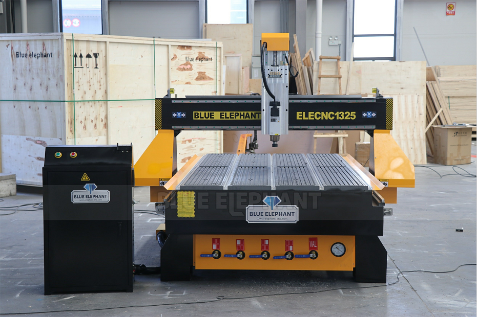 Best 1325 3 Axis Wood CNC Router Machine for Sale will be Sent to Limassol, Cyprus