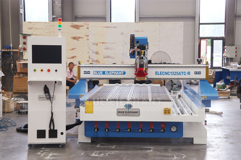 High Quality 4×8 CNC ATC 1325 Rotary Axis Machine Will be Sent to Boston, USA