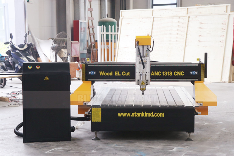 Multi-function 1318 3 Axis Wood Carving Machine will be Sent to Moldova
