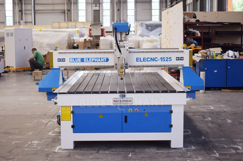 Customized 1525 CNC Router for Furniture will be Sent to Vancouver, Canada