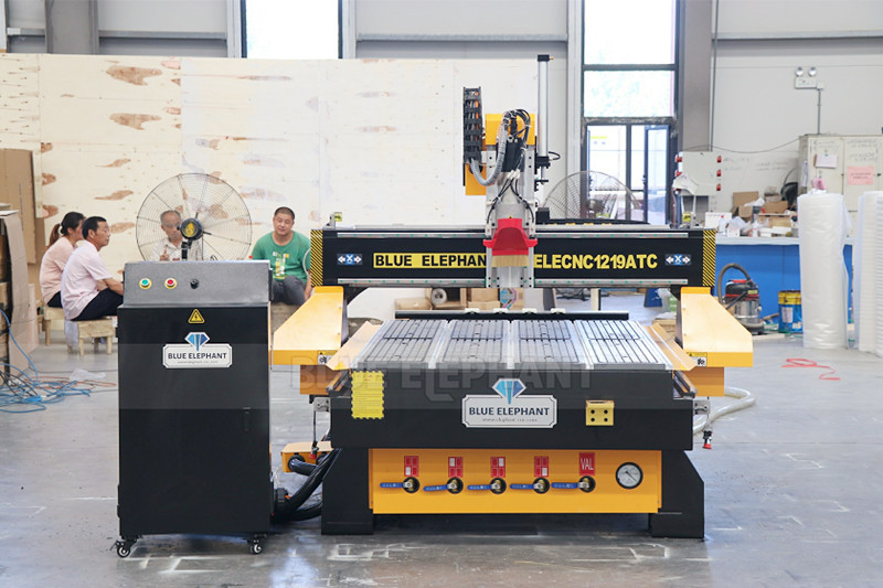 Upgrade Small 1219 ATC Wood CNC Router Machine will be Sent to Miami, the United states