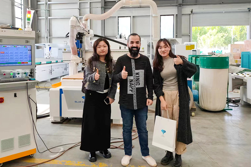 Saudi Arabian customer buy Blue Elephant CNC machines