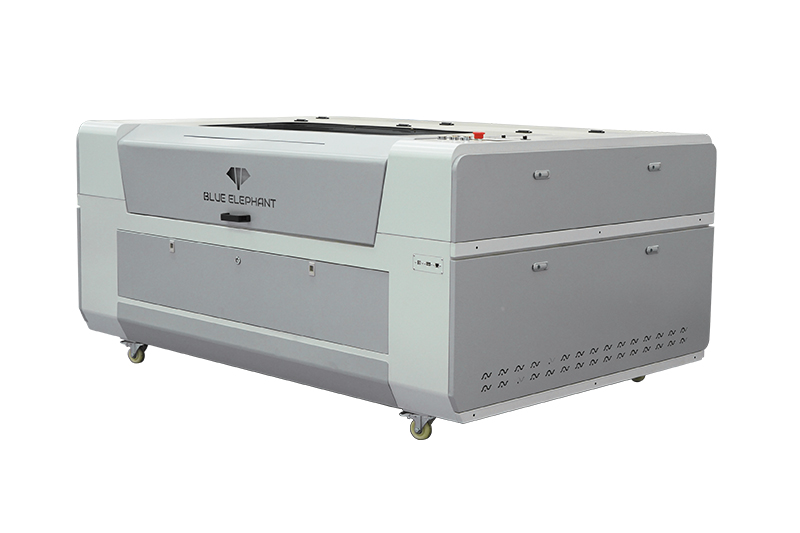 Buyer Guide for Choosing Fabric Cutting Machine 2 Buyer Guide for Choosing Fabric Cutting Machine 5
