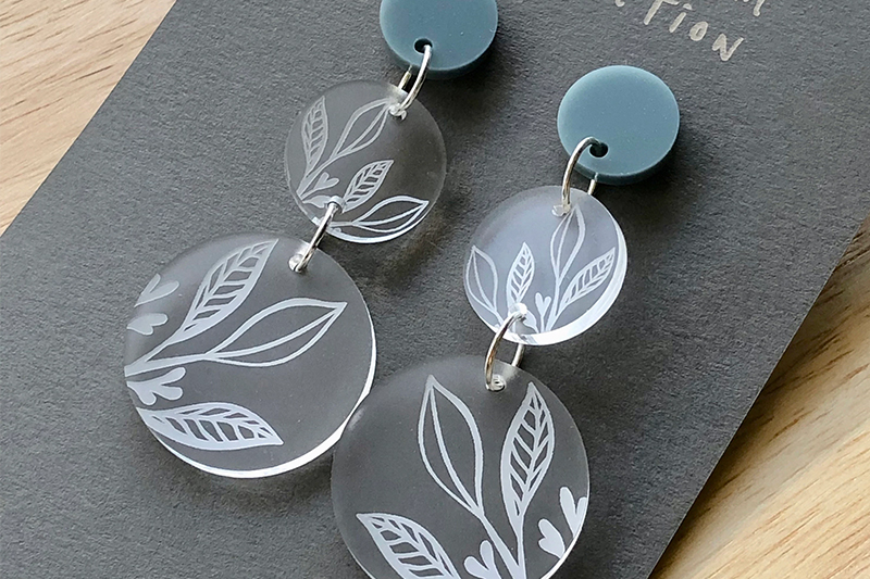 laser cut acrylic earings Laser Cut Acrylic Ideas to Make Money 7