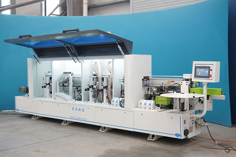 Bordatrice automatica E-70 - Immagine 2