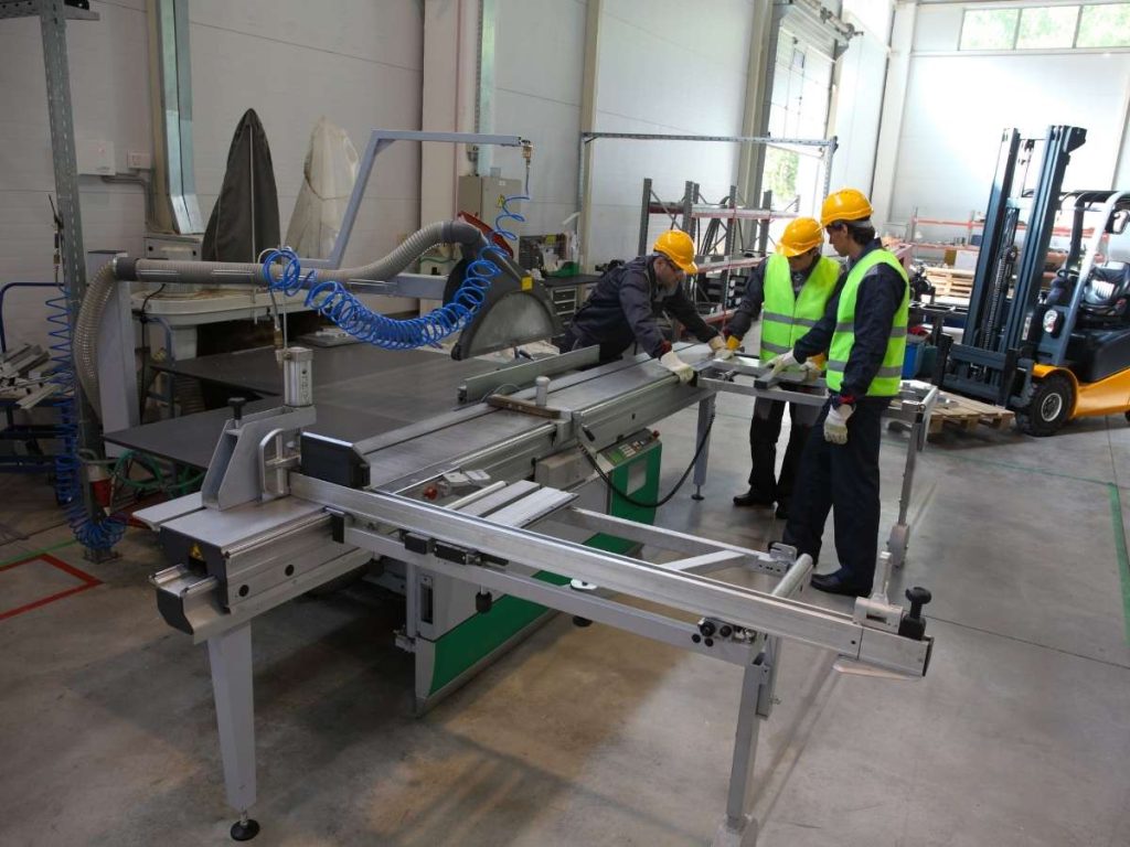 How To Start A CNC Machine Shop? 1