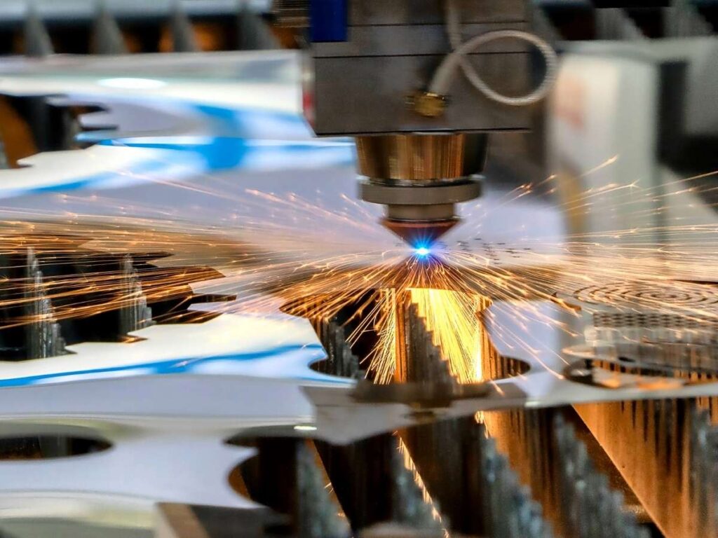 Laser Welding vs MIG Welding: A Side-by-Side Comparison 2 Laser Welding vs MIG Welding: A Side-by-Side Comparison 2