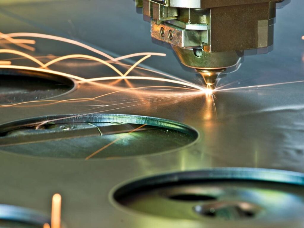 Exploring 10 Different Types of CNC Machines 4 Exploring 10 Different Types of CNC Machines 4