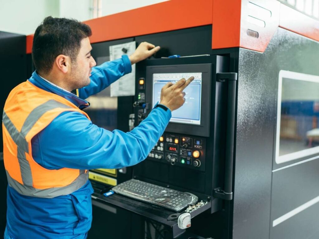 Your Guide to Buying the Best Used CNC Machine 2 Your Guide to Buying the Best Used CNC Machine 2