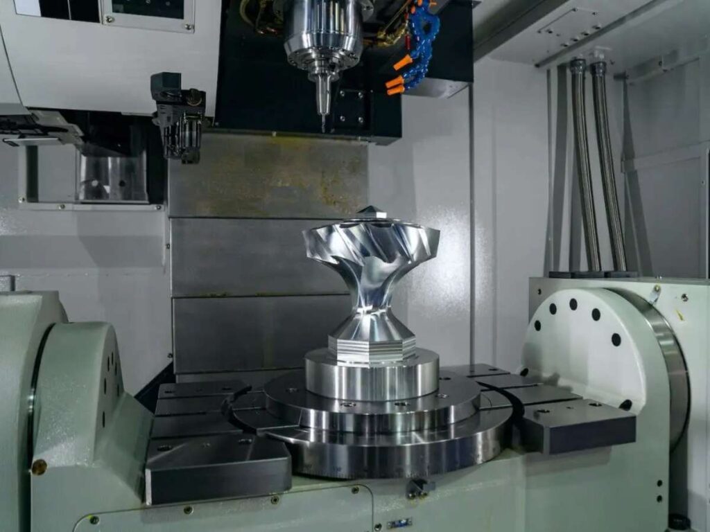 What is a CNC Milling Machine? 5