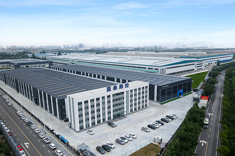 03-Blue-Elephant-CNC-factory